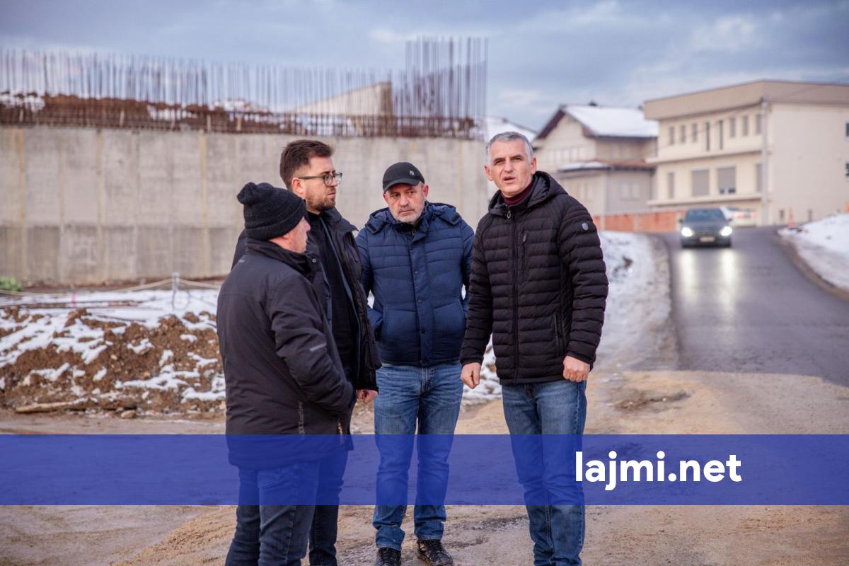 Kur do të zhvillohen punimet e mbetura në rrugën Prishtinë Podujevë    Durmishi  85 për qind e punëve kanë përfunduar 