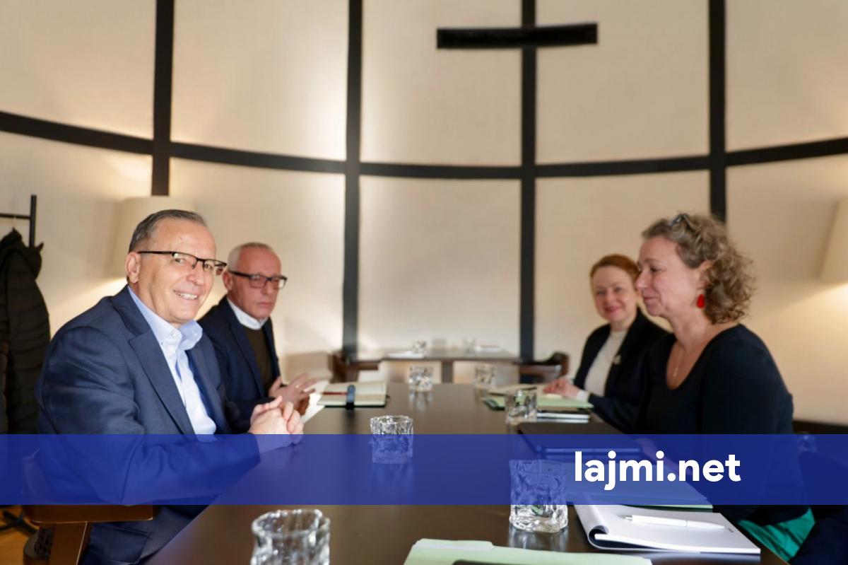 Hamza takon shefen e re të Bankës Botërore për Kosovën dhe Maqedoninë e Veriut  flasin për prioritetet ekonomike