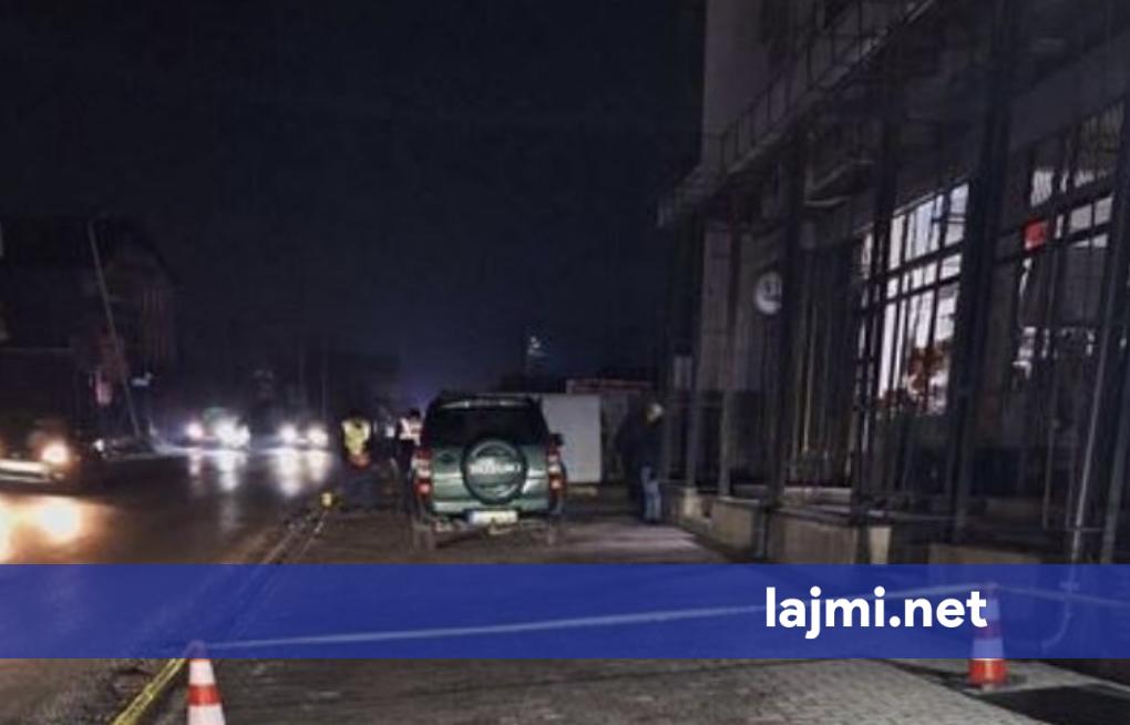 Spitali njofton për gjendjen e të miturit që u godit nga vetura në Mitrovicë