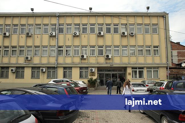 Vrau sot nënën në Dragash pas një historie të gjatë dënimesh dhe trajtimi psikiatrik  i dyshuari kishte tre aktgjykime të mëparshme