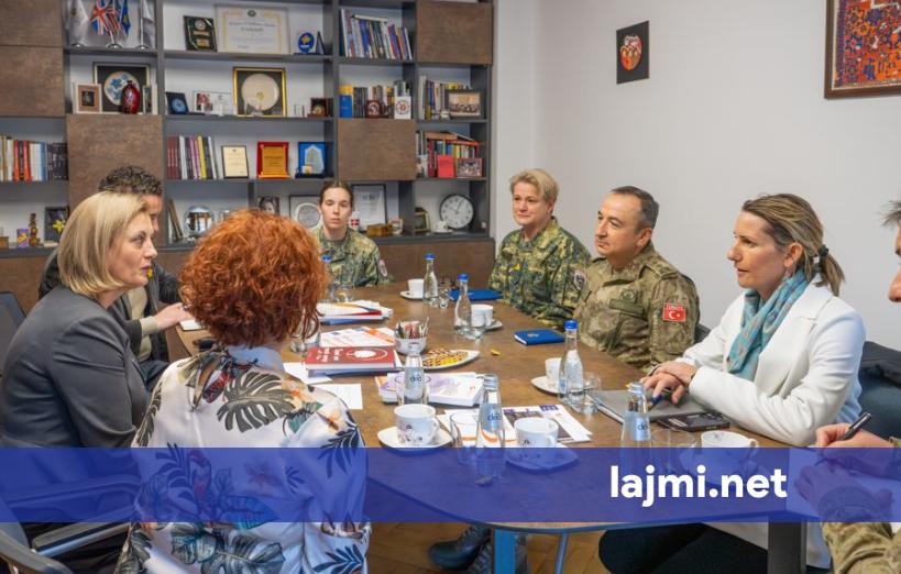 Ulutash viziton Qendrën e Rehabilitimit të Viktimave  diskuton pasojat e traumës së luftës në shoqëri