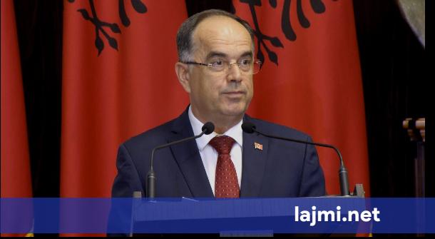 Presidenti Begaj autorizon Kryeministrin Edi Rama për nënshkrimin në Bordin e Paqes