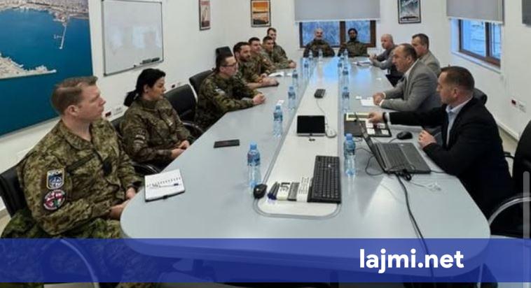 Delegacion i KFOR it viziton Portin e Durrësit për bashkëpunim logjistik dhe operacional
