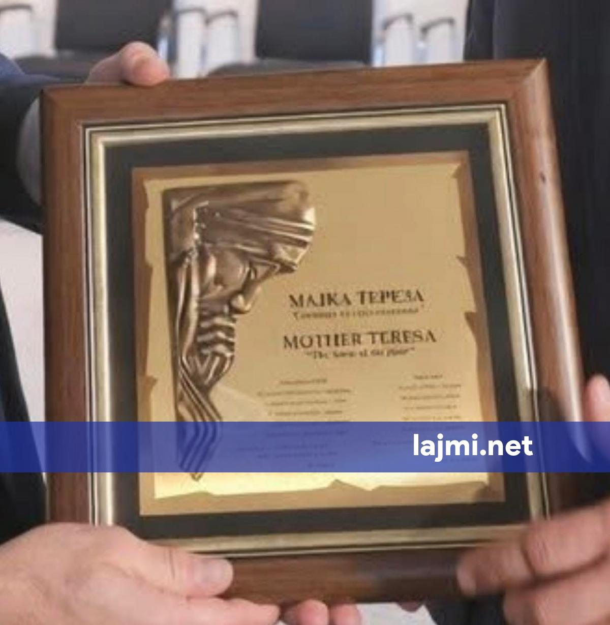 BDI  Zëvendëskryeministri  i parë  fshin gjuhën shqipe nën emrin e Nënës Terezë