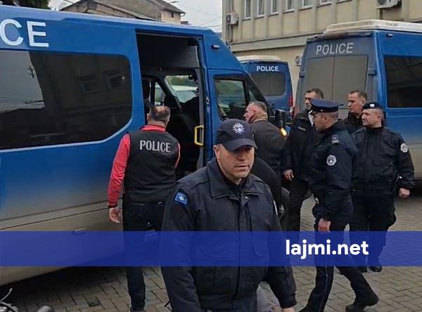 Nga një muaj paraburgim për 23 persona qe manipuluan me vota