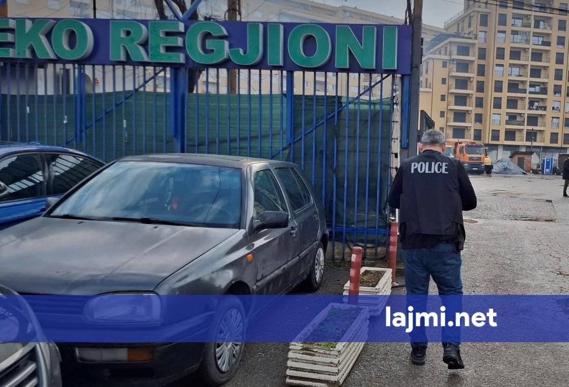 Dyshimet për keqpërdorim e mashtrim në prokurim publik  arrestohen dy persona  Prokuroria njofton për aksionin tek  Eko Regjioni 