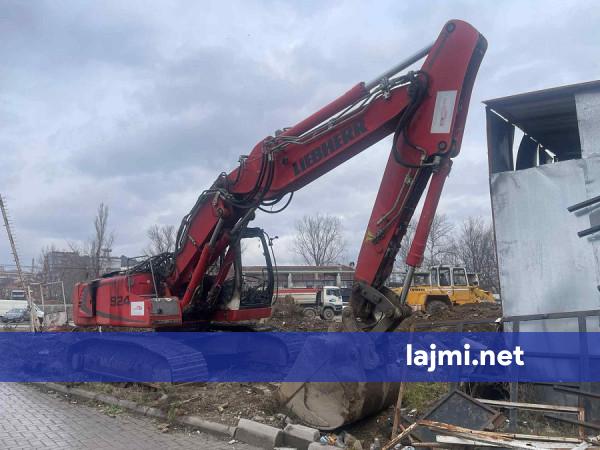  Dëmi mbi 70 mijë euro    flet pronari i kompanisë që iu dogj bageri në Mitrovicë