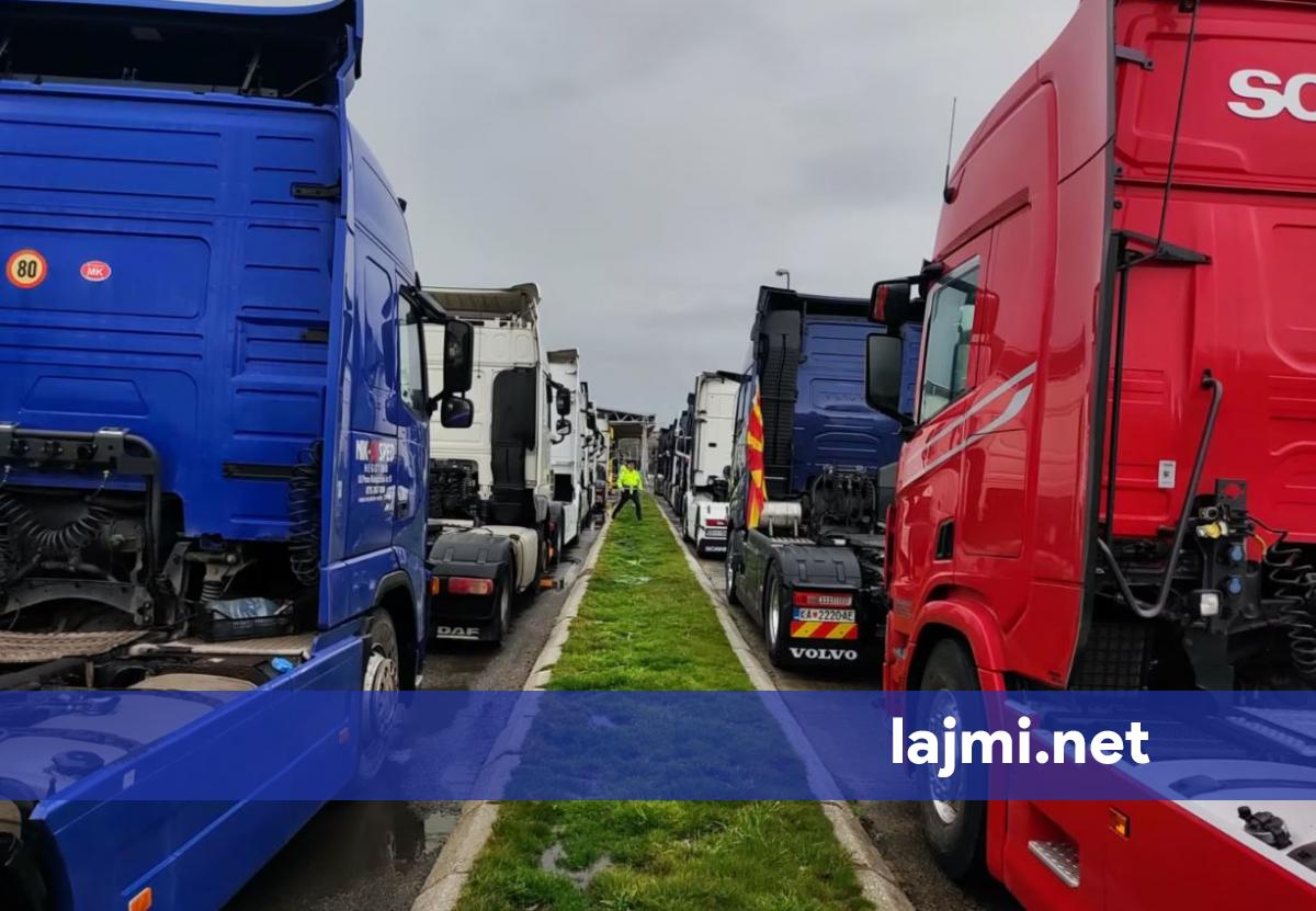 Pa vonesa në Merdarë  pavarësisht protestës së transportuesve