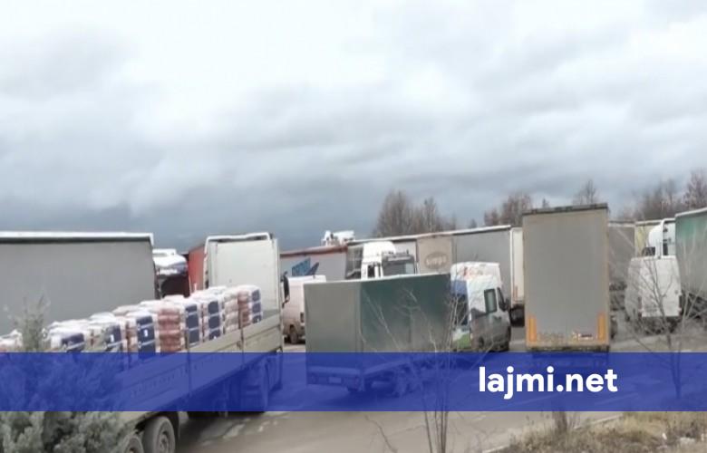 Dhoma e Tregtisë dhe Industrisë e Kosovës mirëpret heqjen e bllokadave nga kompanitë transportuese të vendeve të rajonit