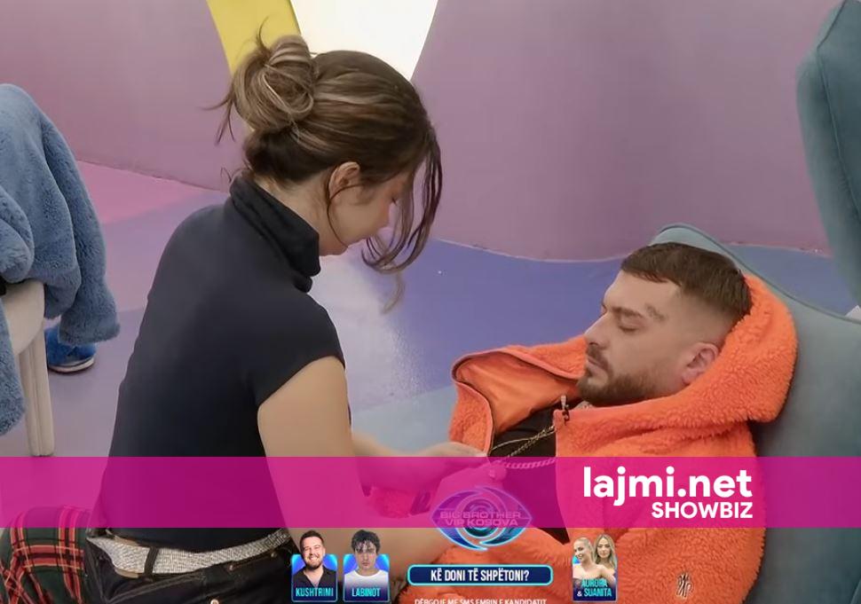 Limi i kërkon puthje Albës   ajo ia plotëson dëshirën