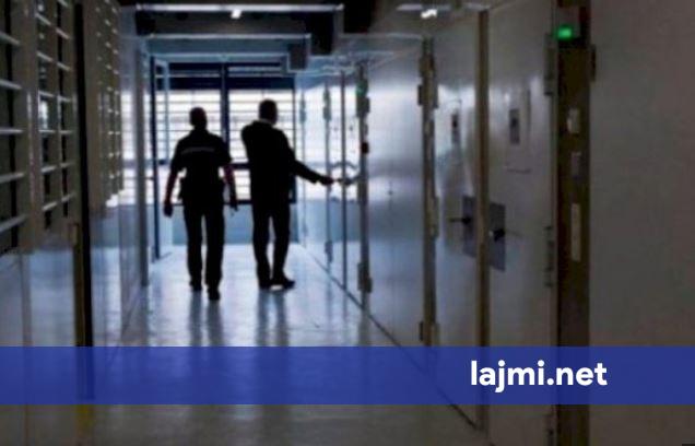 Përveç policëve  edhe zyrtarët korrektues pa pagesa për orë shtesë  ndërrime nate dhe festa zyrtare