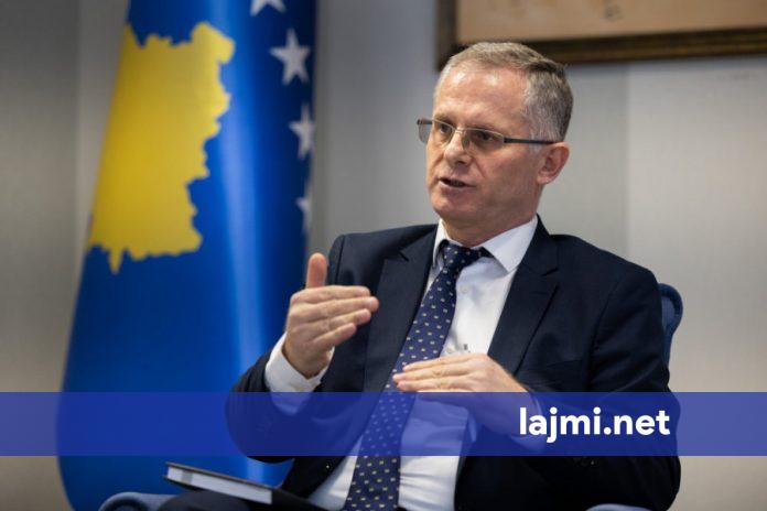 Kurti ia  mbyllë derën  Besnik Bislimit  e lë jashtë kabinetit qeveritar