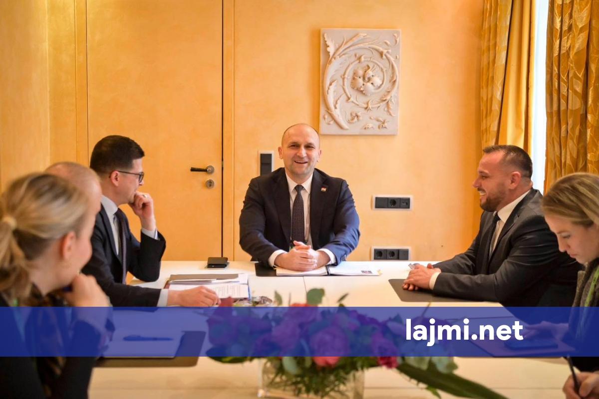 Maqedonci takon homologët nga Kroacia dhe Shqipëria  dakordohen për hapa të rinj bashkëpunimi