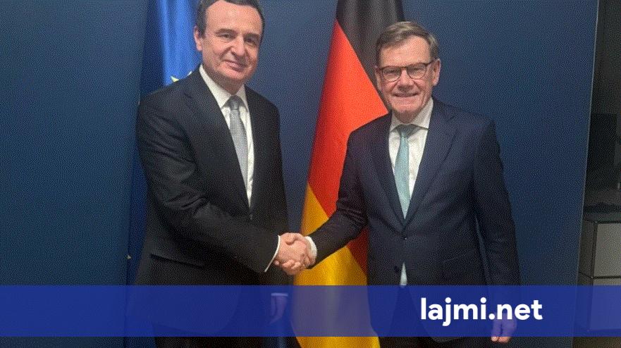 Kurti takohet me kryediplomatin gjerman  flasin për sigurinë dhe integrimin evropian