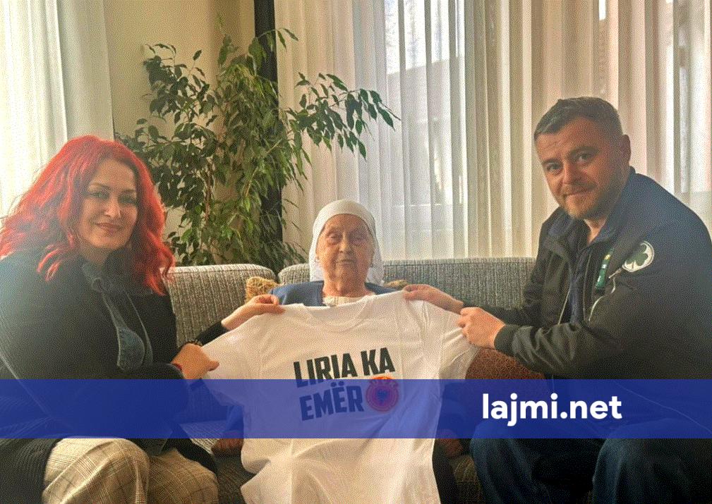 Nëna e ish presidentit Hashim Thaçit mbështet fuqishëm marshin e 17 shkurtit