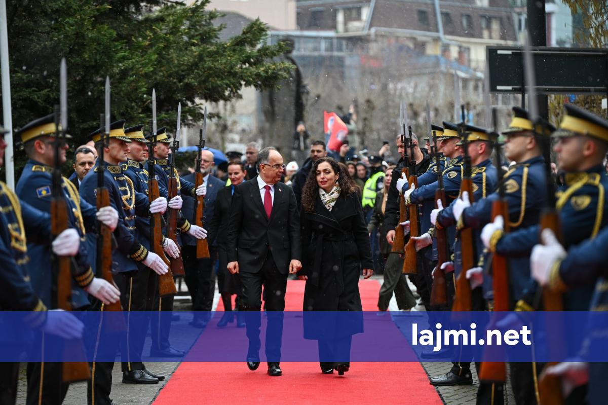 Faleminderit që jeni gjithnjë pranë Kosovës dhe qytetarëve tanë    Osmani e Begaj bashkë në 18 vjetorin e Pavarësisë