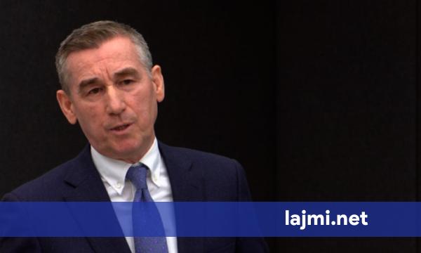 Veseli përfundon fjalën e tij duke uruar Pavarësinë  Zoti e ndihmoftë Kosovën dhe njerëzit e saj të mirë