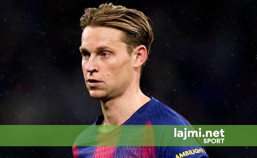 De Jong mungon disa javë te Barcelona