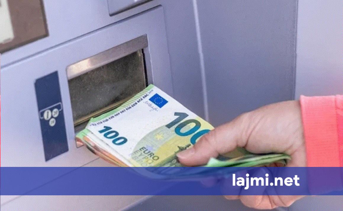 Paga e 13 të për punëtorët e sektorit publik ekzekutohet në fund të këtij muaji