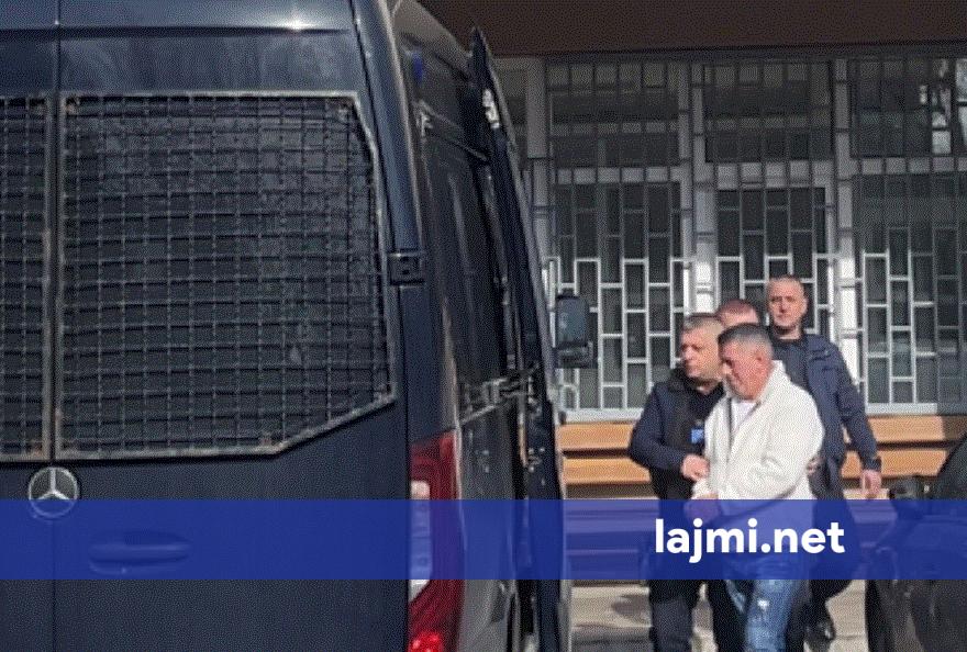 I akuzuari për plagosjen e dy personave në Vushtrri deklarohet i pafajshëm në seancën fillestare