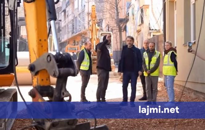 Rama njofton punimet në një prej rrugëve kryesore të Kryeqytetit