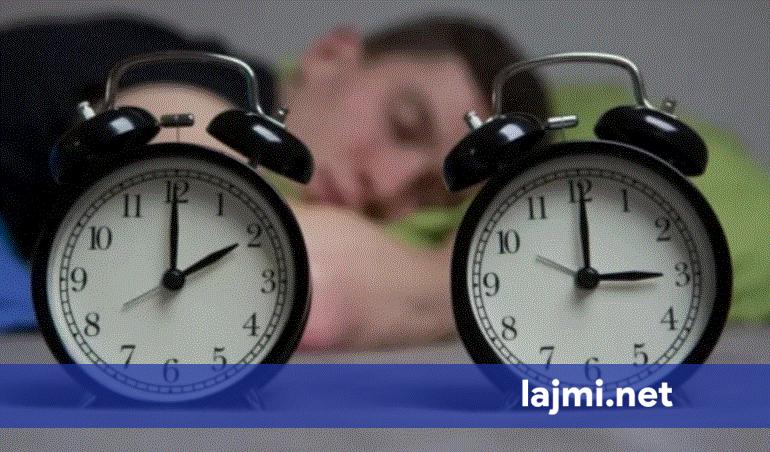Ndërrimi i orës  akrepat lëvizin para nga 02 00 në 03 00