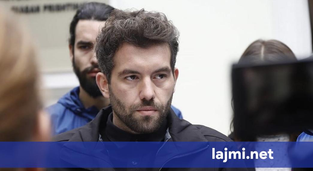 Rron Gjinovci kërkon falje pas akuzave ndaj familjarëve për prezantimin e të burgosurve si ushtarë për pensione