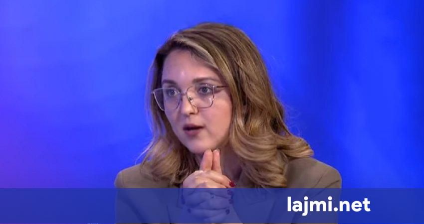 Deputetja e VV së për ekspozitën e Shkëlzen Gashit  Opozita po e përdor rastin për ta goditur Kryeministrin Kurti