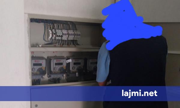 Miftaraj i IKD së fotografon punëtorët e KEDS it duke ia ndërruar orën e rrymës  Po punojnë të shtunave  s na njoftuan fare