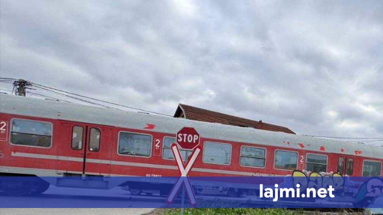 Aksident në Dobroshec  Treni godet një këmbësor