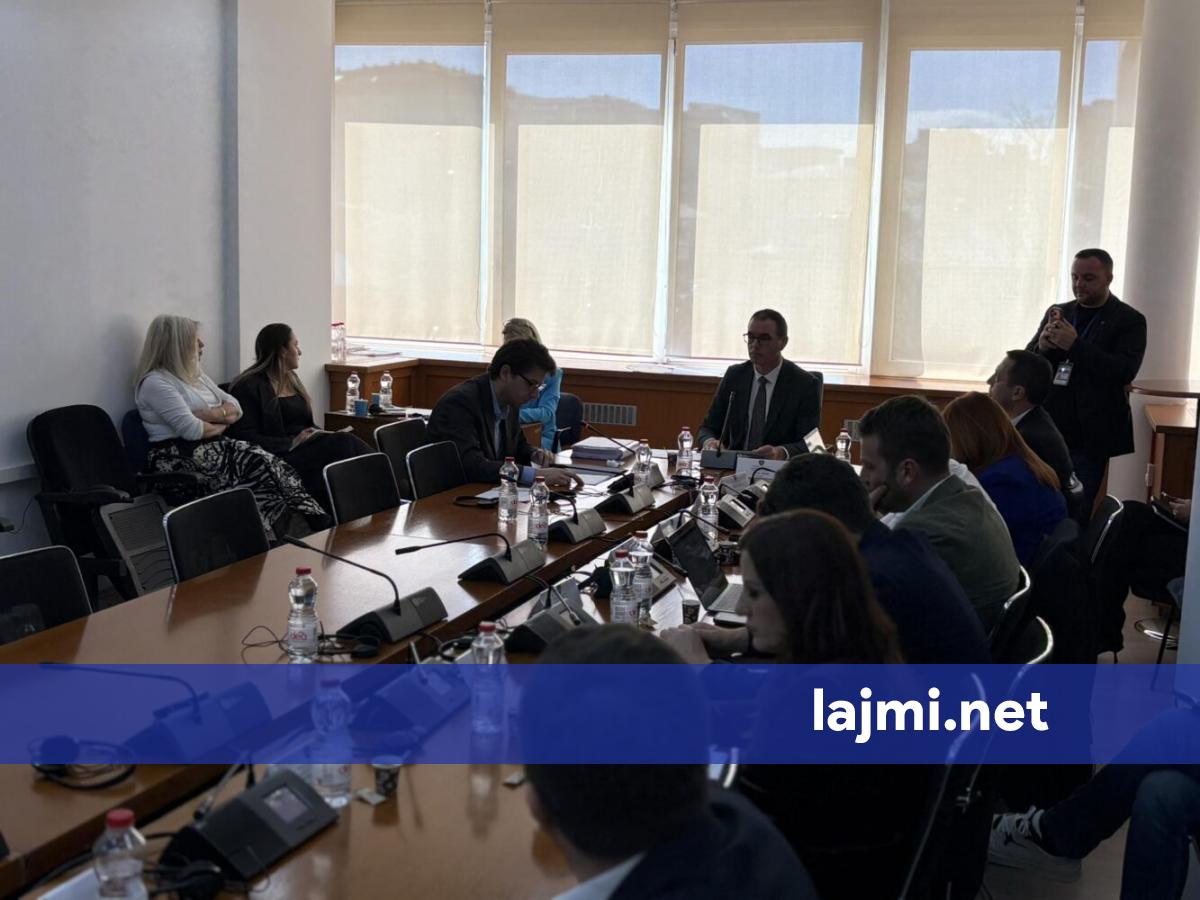 miratohet-projektligji-per-sherbimet-e-pagesave-murati-ulet-kostoja-e-sherbimeve-te-pagesave