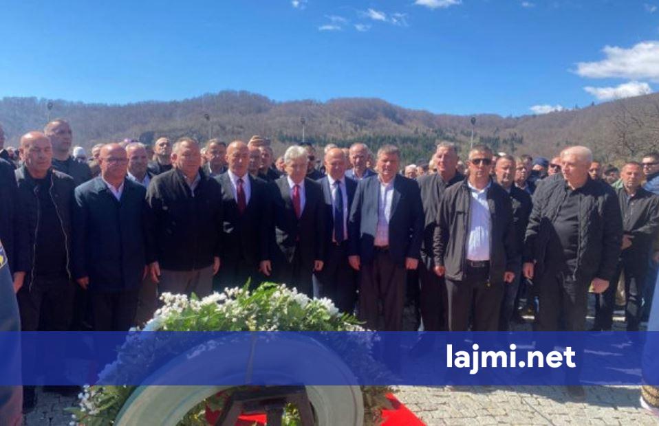 Homazhe për të rënët  përkujtohet momenti i thyerjes së kufirit shqiptaro shqiptar