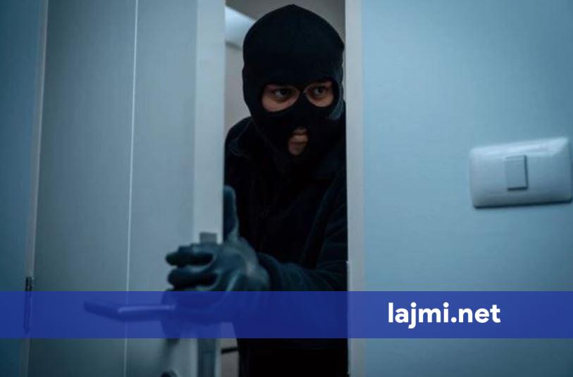 Grabitje në një shtëpi në Ferizaj  vidhen para dhe stoli ari