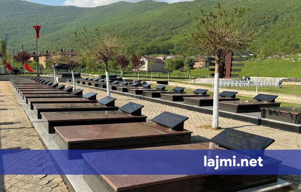 Haradinaj kujton dëshmorët e Istogut  Sakrifica e tyre  dëshmi e dashurisë për atdheun