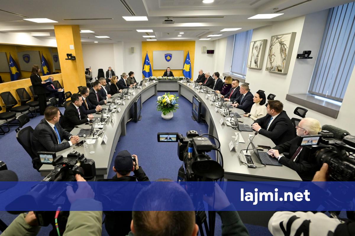 Qeveria e Kosovës mban mbledhjen e radhës  e miraton një projektligj për energjinë elektrike