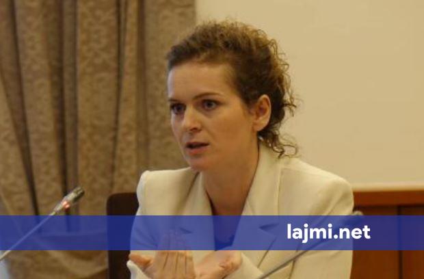 Kusari  LVV po përpiqet të kontrollojë në formë absolute RTK në dhe KPM në