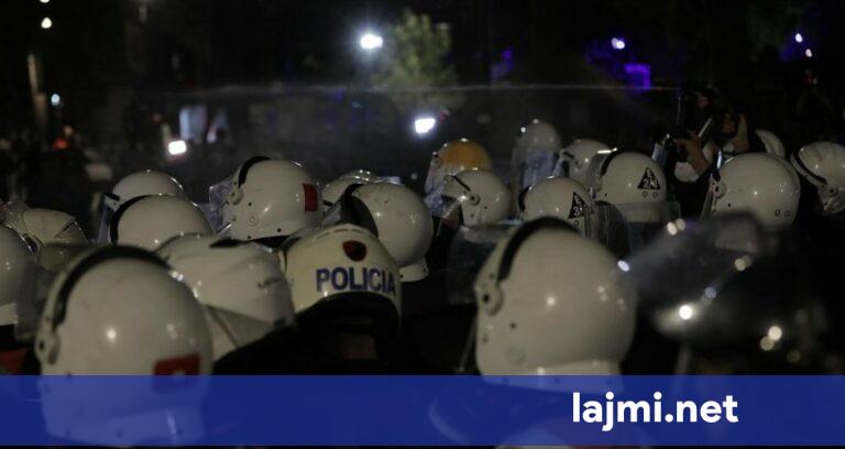 Përshkallëzohet protesta e PD së  katër të lënduar mes tyre edhe një polic