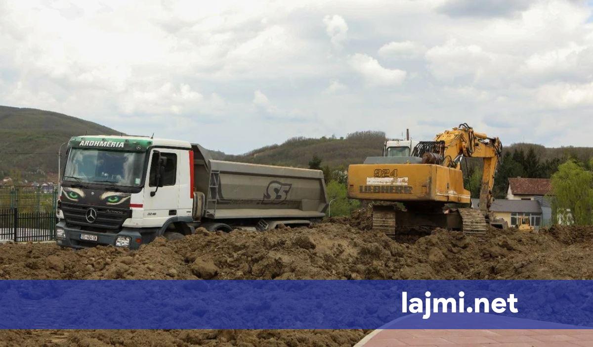 Shtime  Inspektohen punimet në varrezat e dëshmorëve  pritet përurimi më Ditën e Dëshmorëve