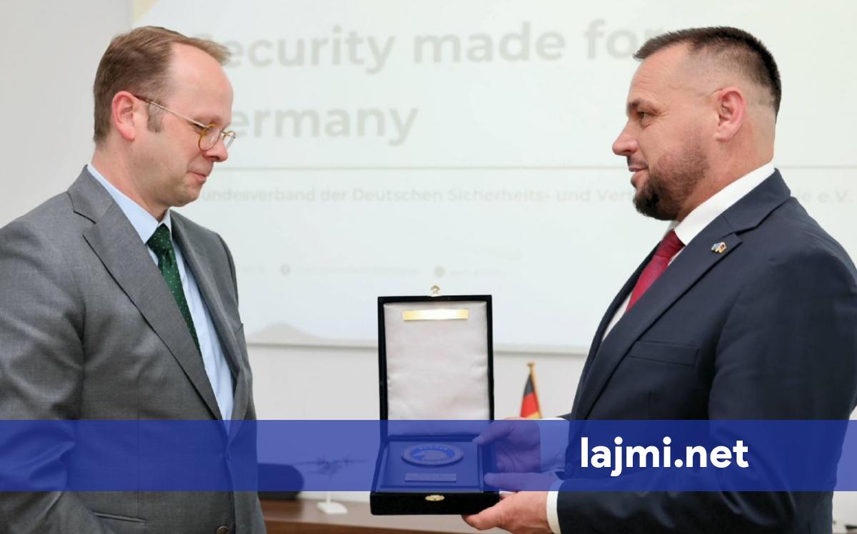 Maqedonci takohet me drejtorin e industrisë së mbrojtjes në Gjermani  flasin për thellimin e bashkëpunimit