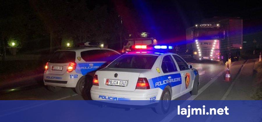 Të shtëna armësh në drejtim të një veture në Laç  të dyshuar babai dhe dy djemtë e tij
