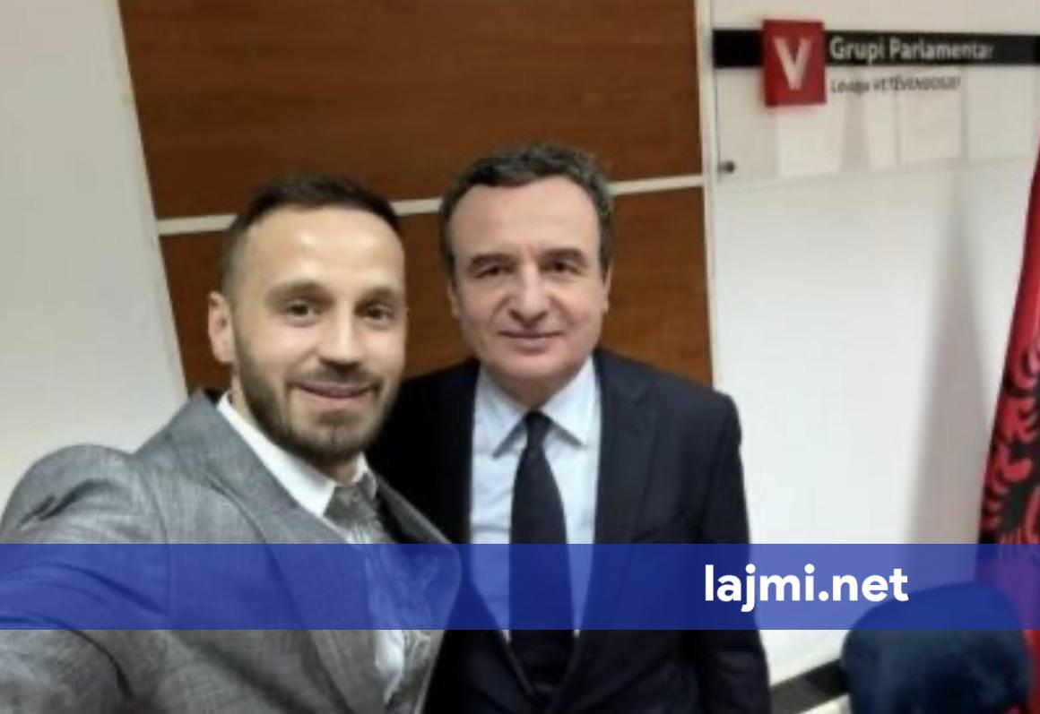 Xhaxhai i Fatos Gecit  Ky është deputeti i VV së që ia shkroi fjalimin nipit tim