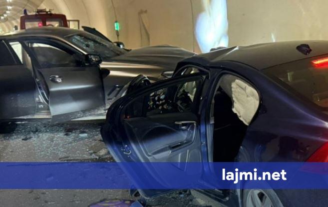 Aksident mes dy veturave në tunelin e Llogarasë  lëndohen disa persona   bllokohet qarkullimi
