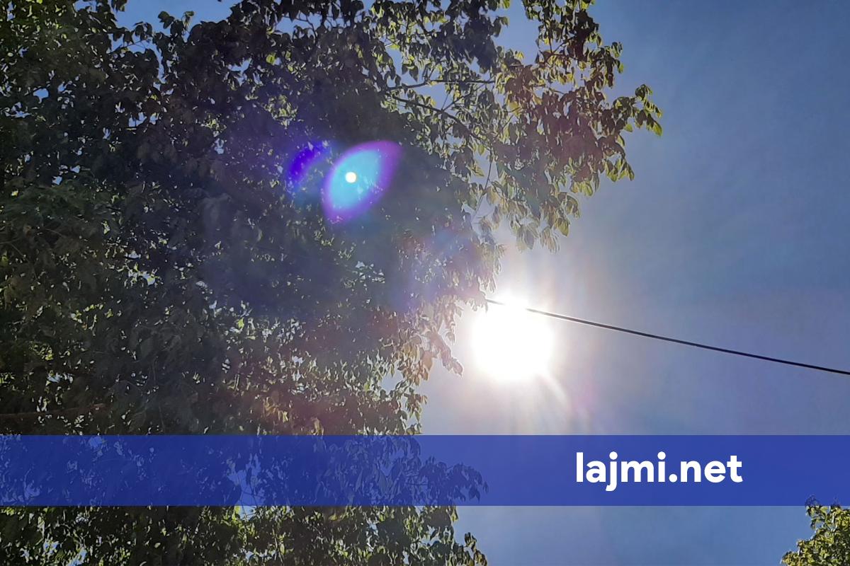 E diele e ngrohtë me temperatura deri 22°C