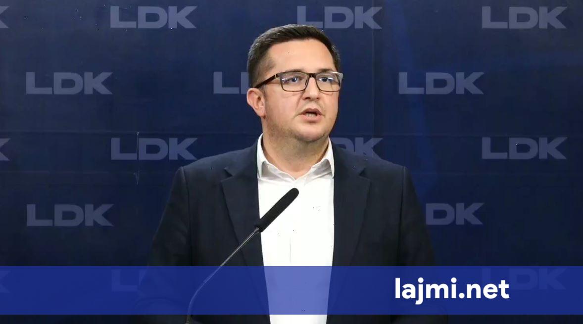 Mustafa e pyet VV në për ofertën e Abdixhikut me emrin e Vjosa Osmanit  A i keni 66 vota a jo 