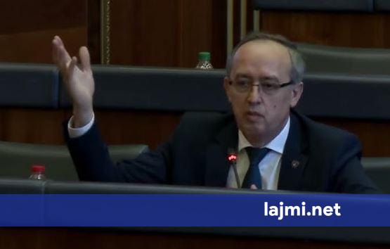 Hoti  Rendi kushtetues është mbi çdo politikë  mbi çdo parti dhe mbi çdo individ