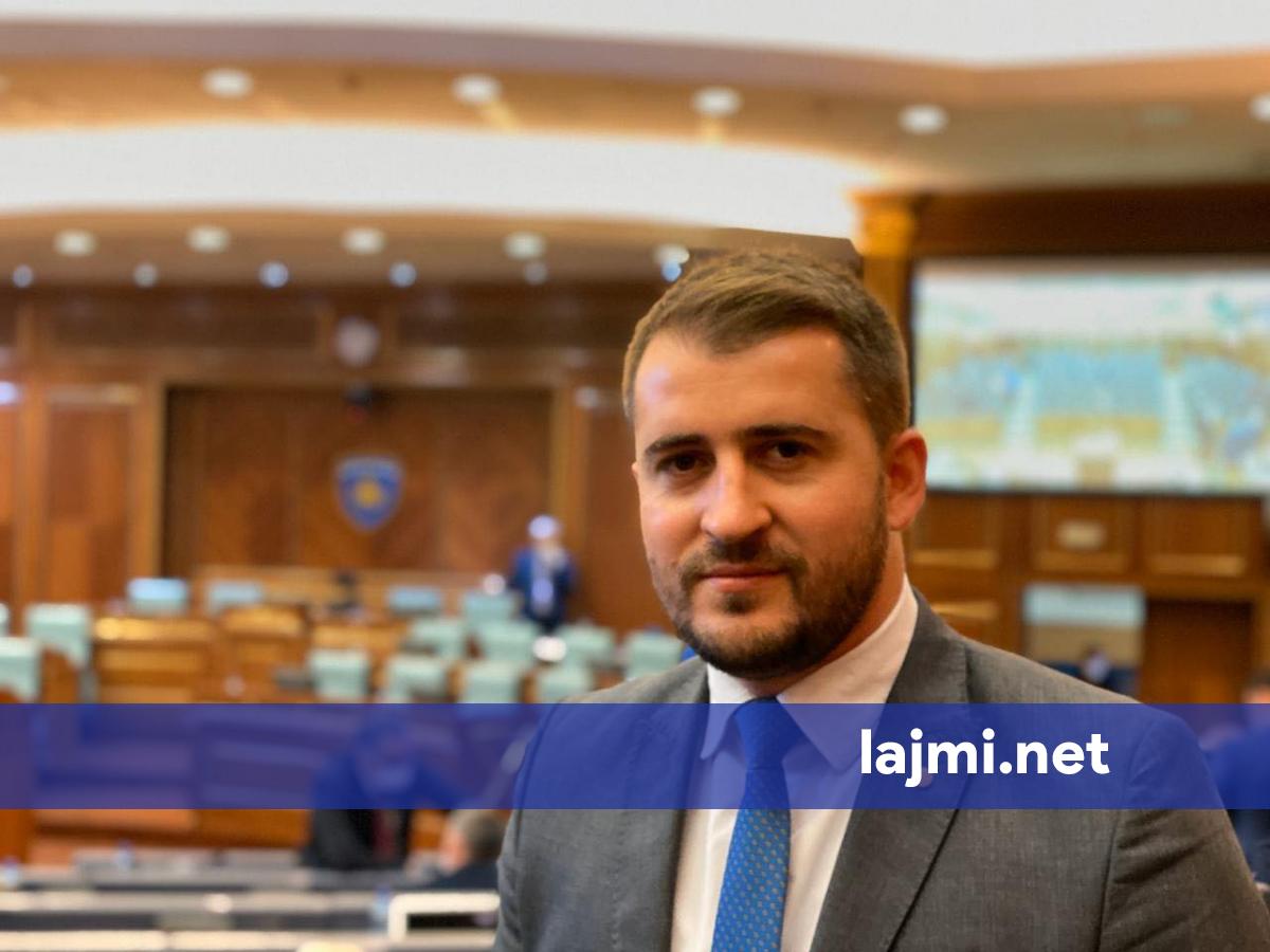 Lushtaku  I lutem Kurtit që të mos e sjellë situatën që të reagojmë  sikur para ardhësit e kemi obligim të reagojmë ndaj një grusht shteti