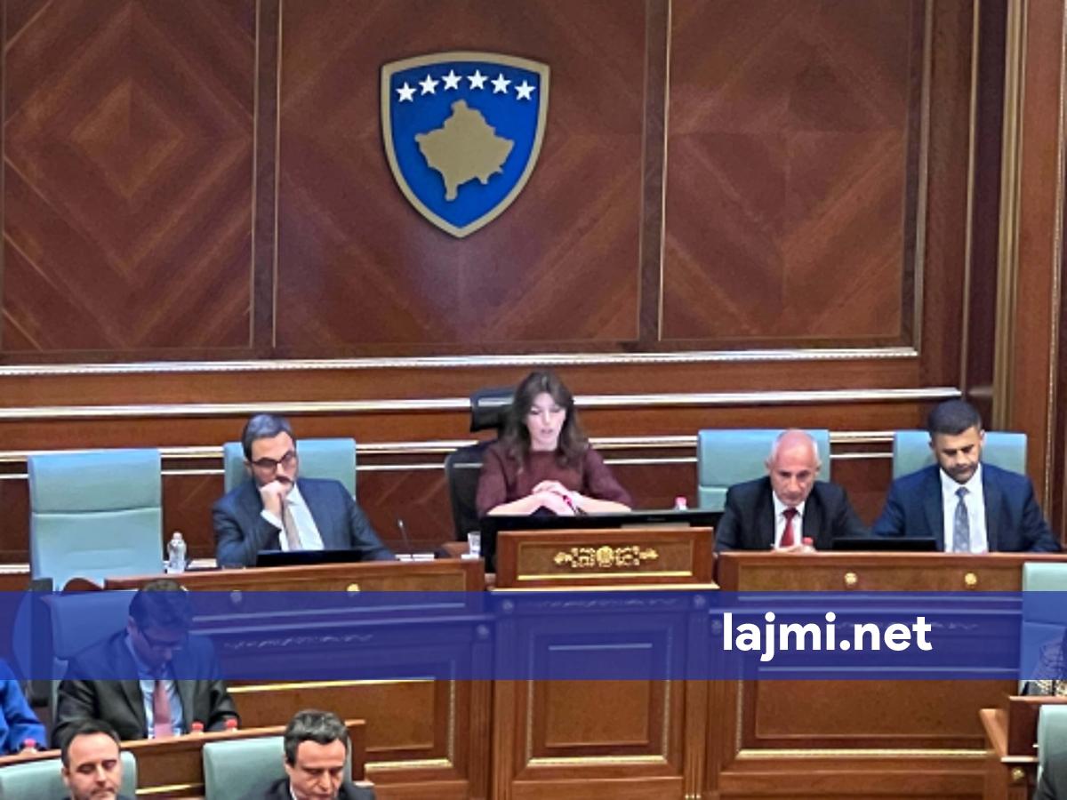 Haxhiu opozitës  Lini anash barrikadimet  ejani në sallë plenare mos rrini korridoreve të Kuvendit