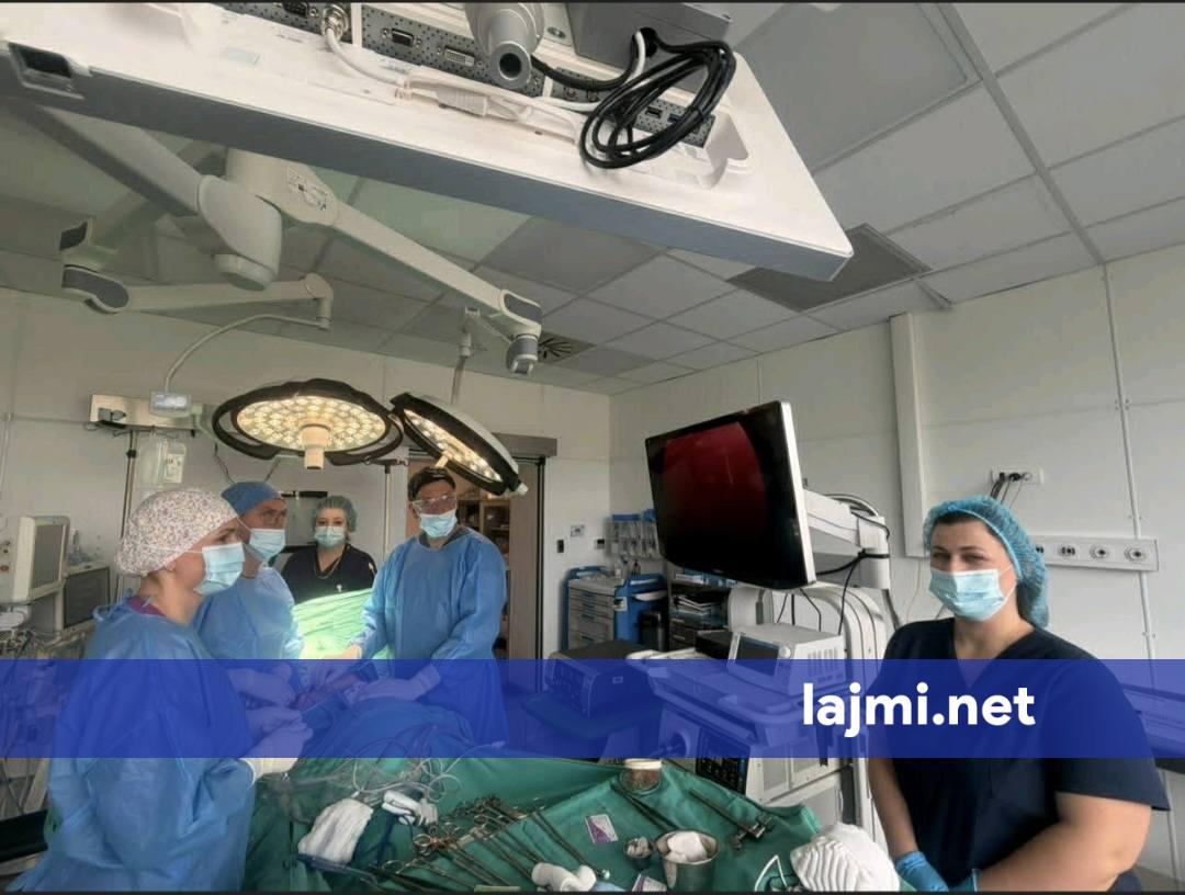 Në klinikën e Kirurgjisë Torakale në QKUK hiqet plumbi nga mushkëria 28 vjeçarit