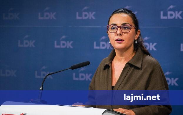 Jehona Lushaku merr pjesë në takimin me Haxhiun për datën e zgjedhjeve   Nga LDK japin detaje