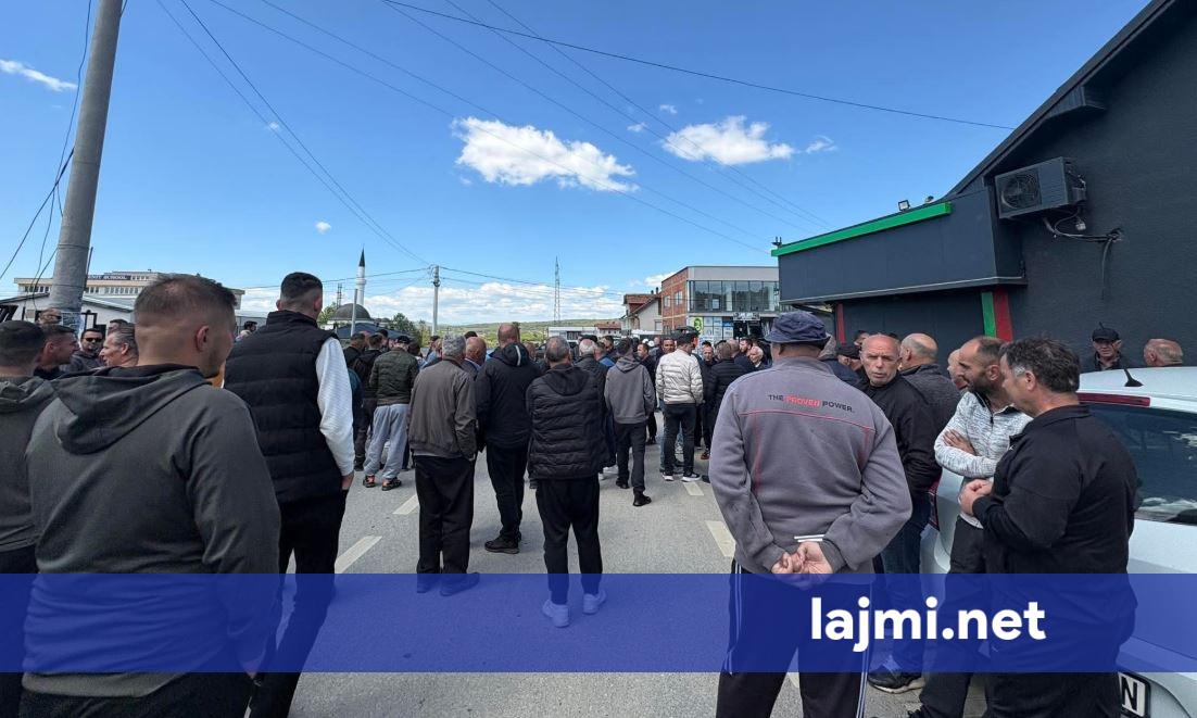 Përleshje fizike mes policëve dhe banorëve protestues të fshatit Besi   shkak  mos lejimi i bllokadës së rrugës